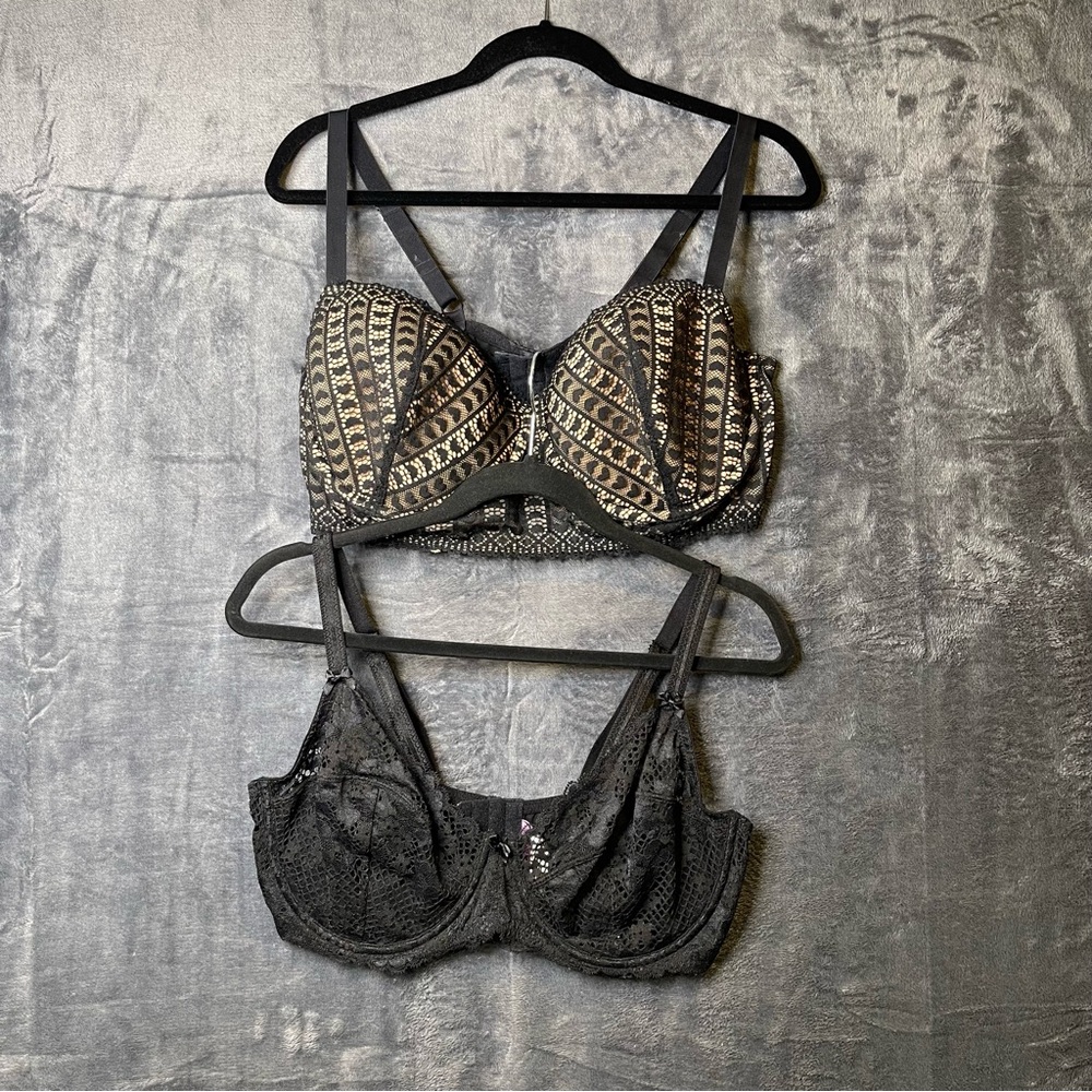40DD Adore Me Black Lace and Patterned Black Tan Bra Bundle Of 2 Full Coverage